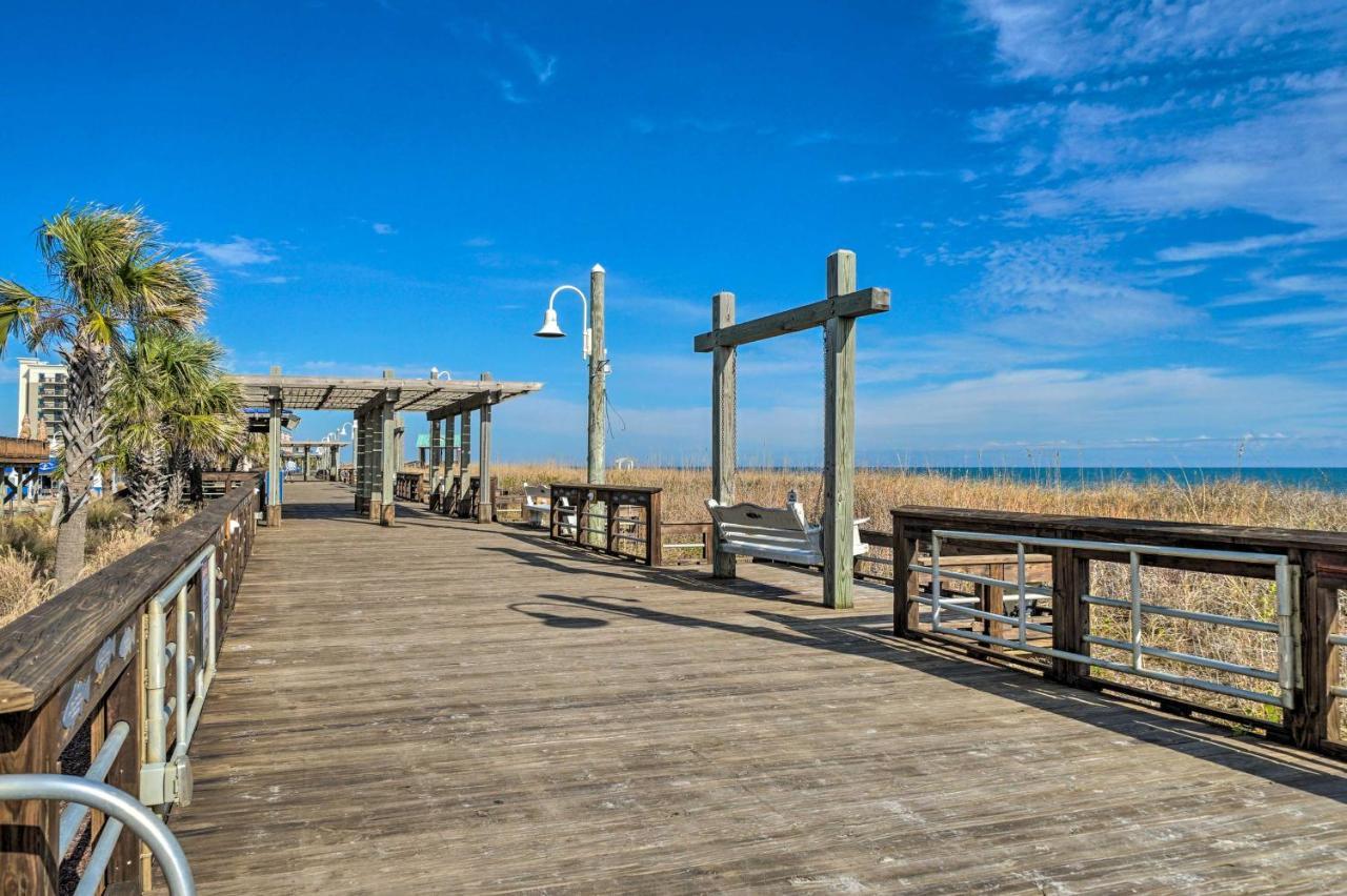 Carolina Beach Escape - Steps To The Boardwalk! Экстерьер фото
